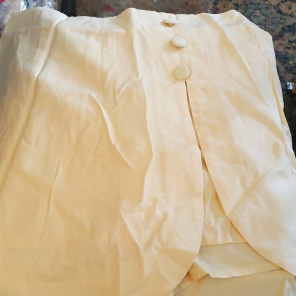 Cider Beige Slit Mini Skort Size Large - Picture 3 of 11